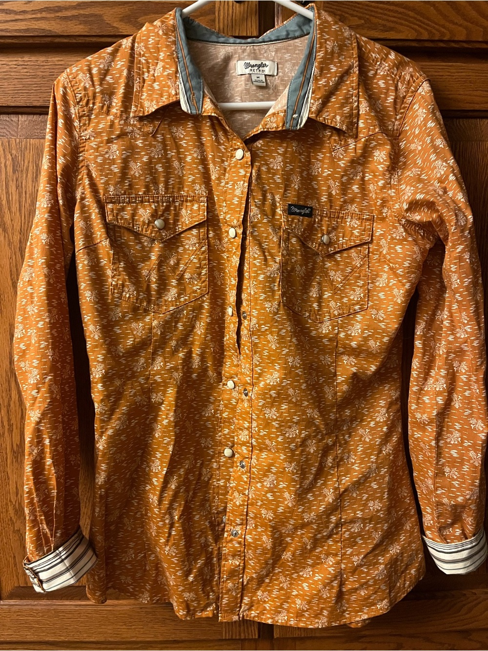Women’s Wrangler Shirt